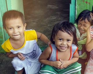 フィリピン　孤児院 